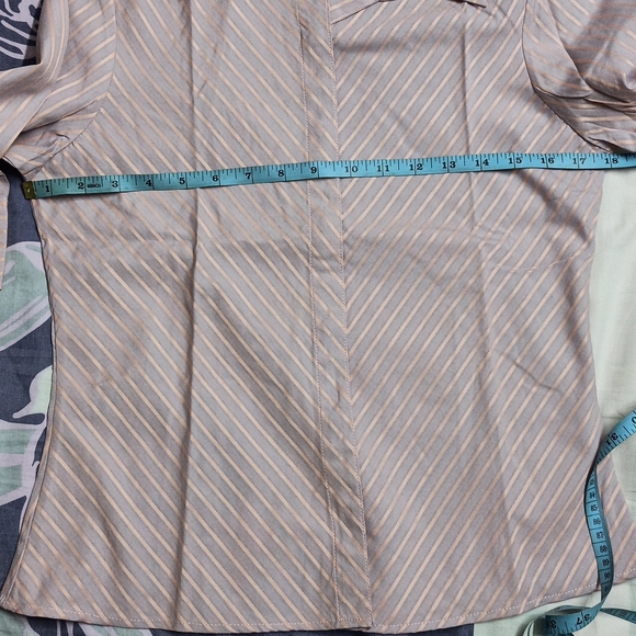Monsicha Shirt - Picture 5 of 6